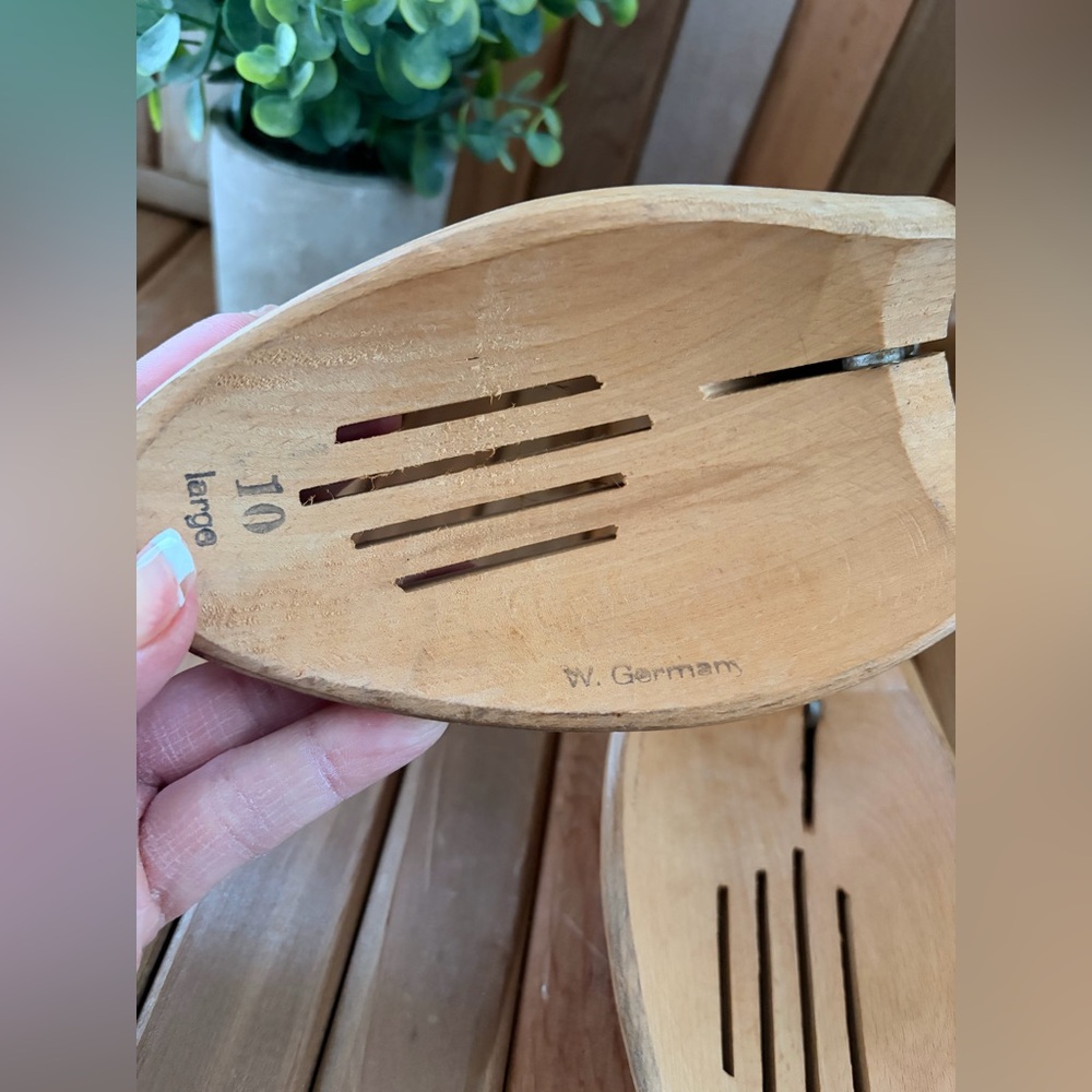 Vintage Formwell Wooden Shoe Trees, Size 10, Large, Spring Loaded Collectible - Picture 5 of 8